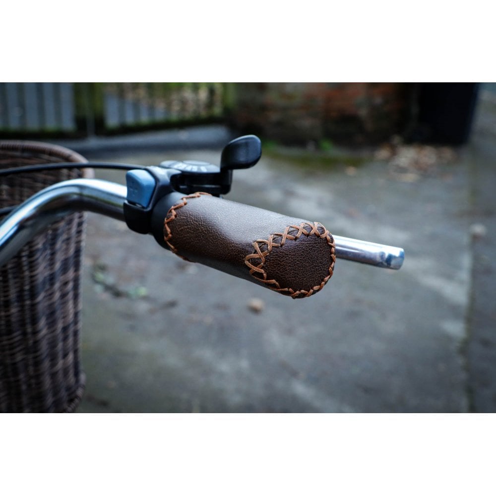 DAWES Heritage Classic 6 Speed Traditional Bicycle Black