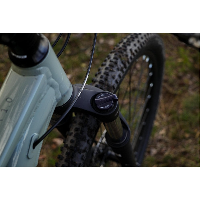 Claud Butler Alpina 1.0 Mountain Bike 29er – Shimano CUES 2x9, Hydraulic Disc Brakes
