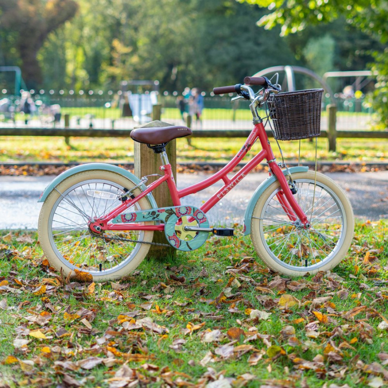 Elswick Harmony 18” Kids Heritage Bike – Stylish Girls Bicycle | Step-Through, UK