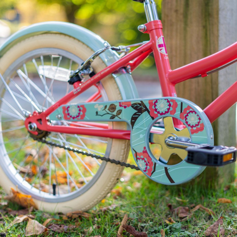 Elswick Harmony 18” Kids Heritage Bike – Stylish Girls Bicycle | Step-Through, UK