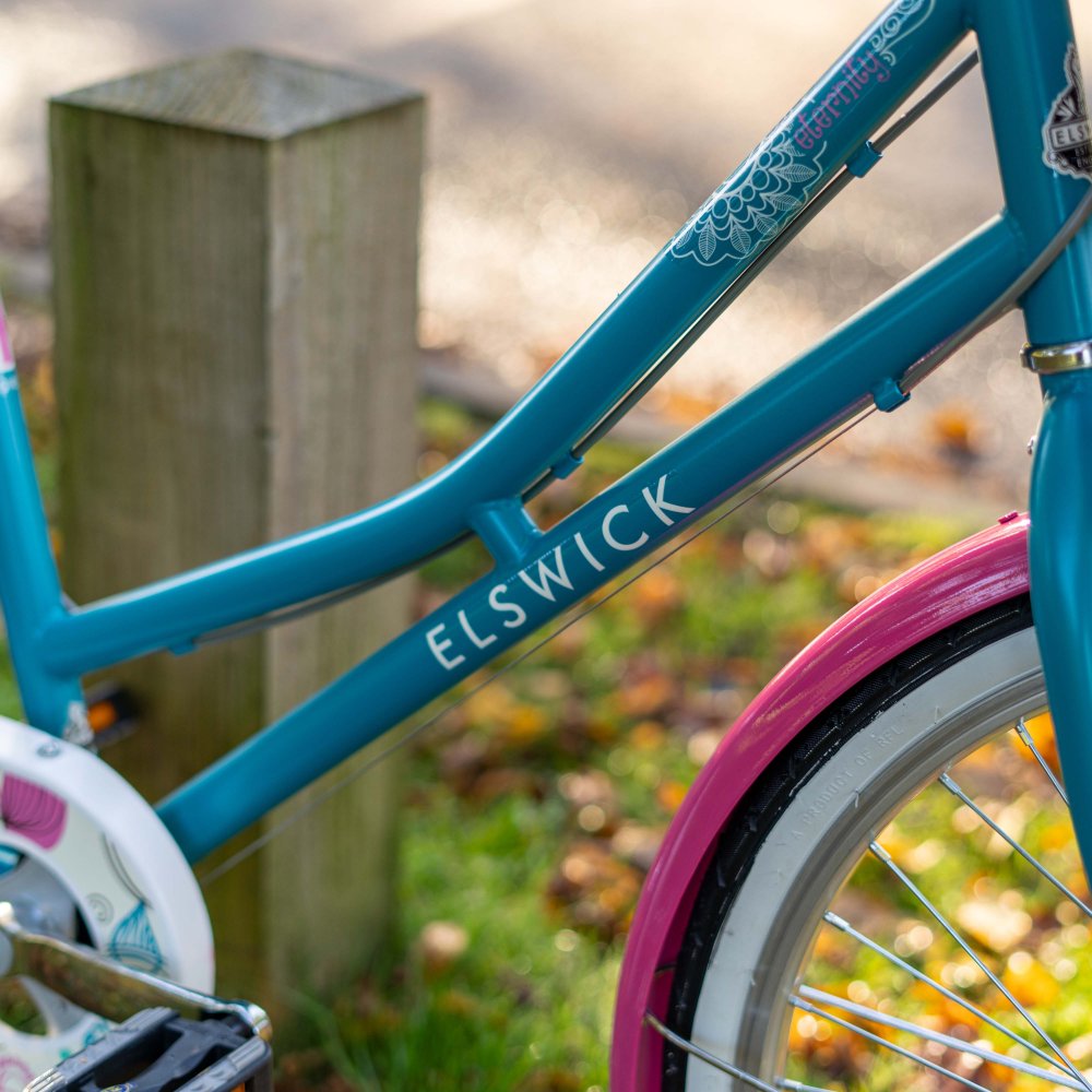 Elswick Eternity 24” Kids Bike – Heritage Style Girls Bicycle | 6-Speed Shimano Gears UK