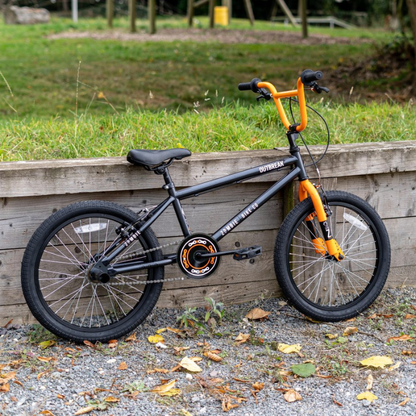 Zombie Outbreak 20” BMX Bike – Beginner Freestyle BMX with Stunt Pegs | UK